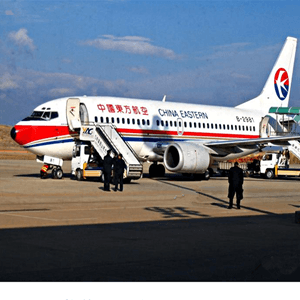 嘎洒空运公司航空快运业稳步发展的原因是什么？